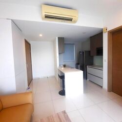 The Palette (D18), Condominium #621732101